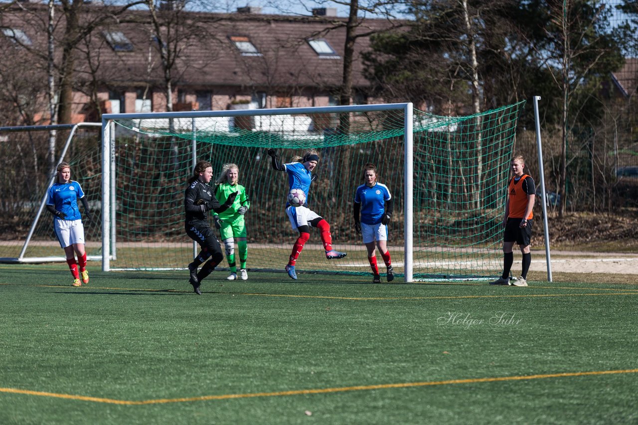 Bild 232 - B-Juniorinnen Halbfinale SVHU - Holstein Kiel : Ergebnis: 3:0